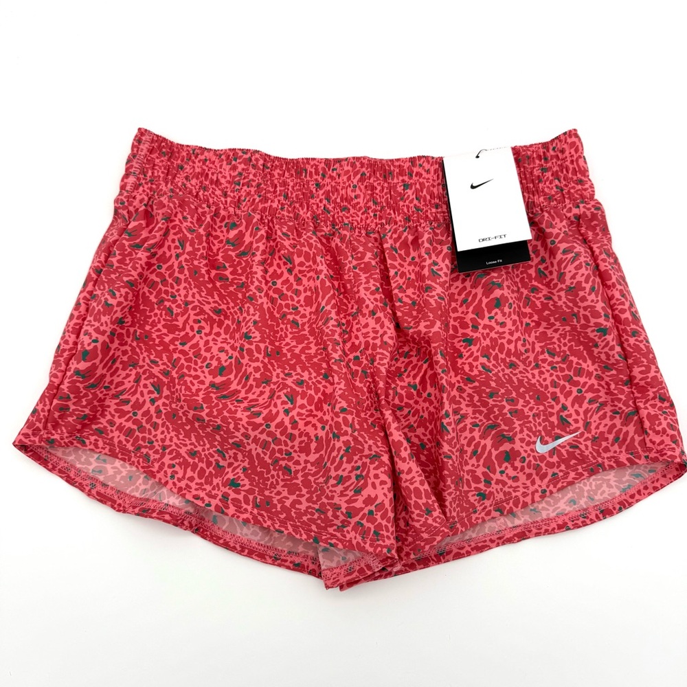 NWT New Nike Women's One Dri-FIT Mid-Rise 3" Brief-Lined Shorts Size Medium M - Picture 3 of 5